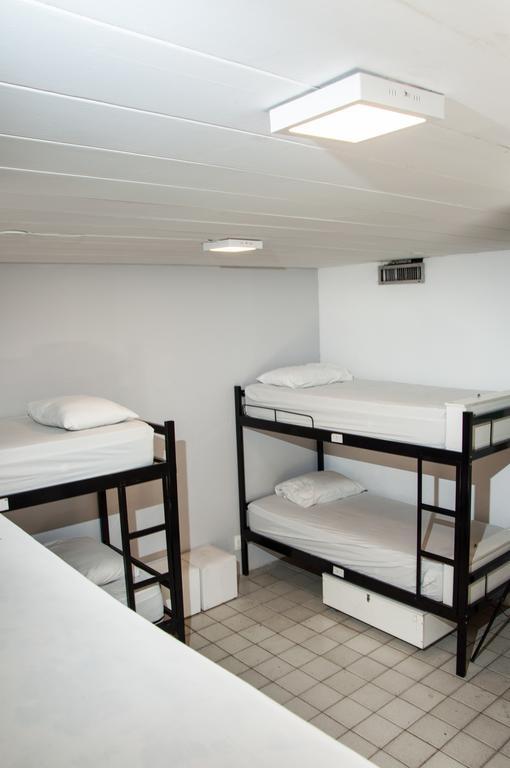 Cla Destinos Hostel